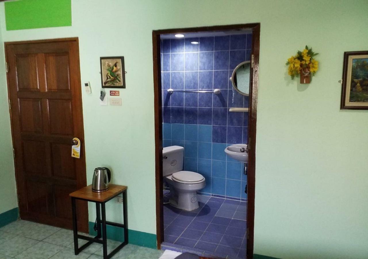 Rung Tawan Hostel Kata Plajı Dış mekan fotoğraf